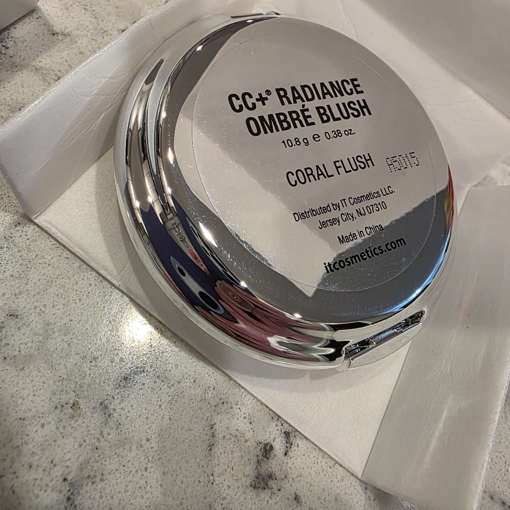 It Comestics CC + Ombré Radiance Blush Coral Flush Color Correcting NEW! - Picture 9 of 9